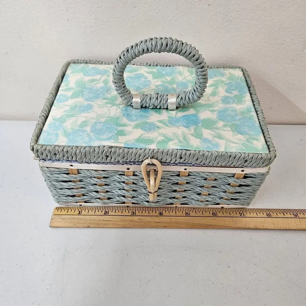 Vintage DRITZ Woven‎ Wicker Sewing Basket - Made In Japan